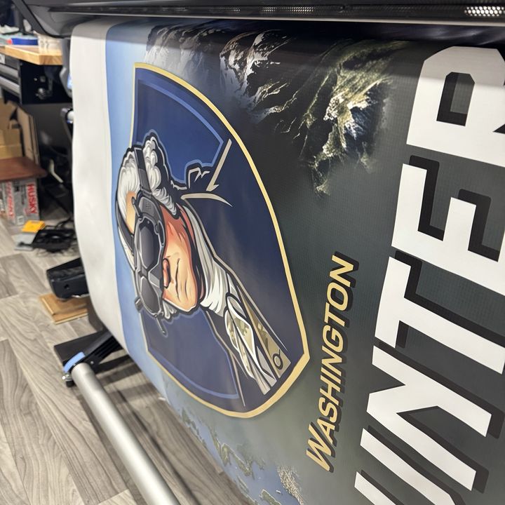Washington drone team: Banner on the HP Latex sticker